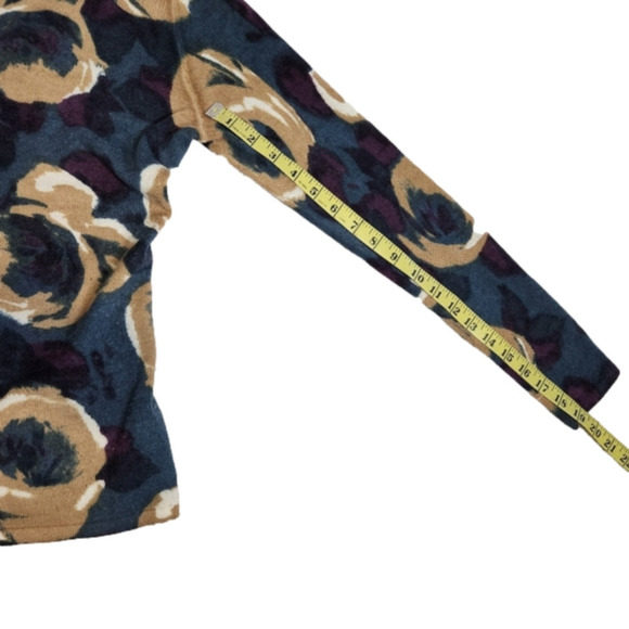 SIZE small 𝅺Cardigan VINTAGE Merino Wool Large Floral pattern SUSAN BRISTOL - Picture 10 of 10